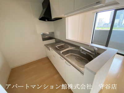 【キッチン】 | Park Side Residence（ﾊﾟｰｸｻｲﾄﾞﾚｼﾞﾃﾞﾝｽ） | カウンターキッチン