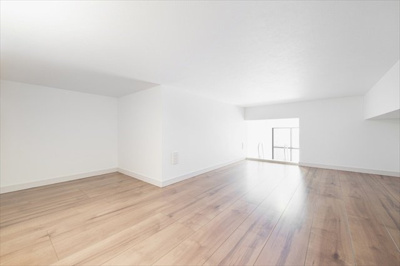 【居間・リビング】 | シャルマン港町