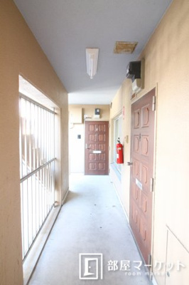 【エントランス】 | 第二日高ハイツ