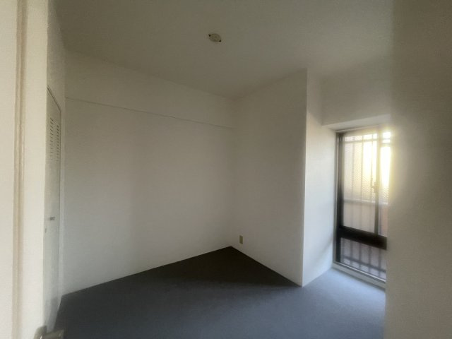 ライオンズマンション姫路市役所前の寝室