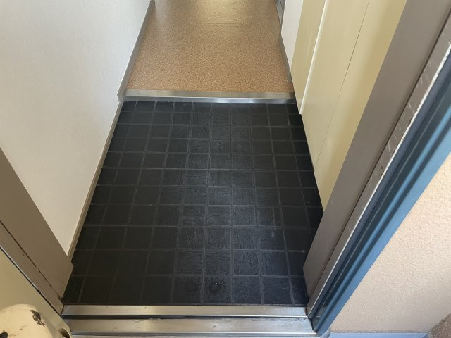 ライオンズマンション姫路市役所前の玄関