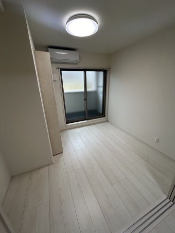 フジパレス御幣島の洋室