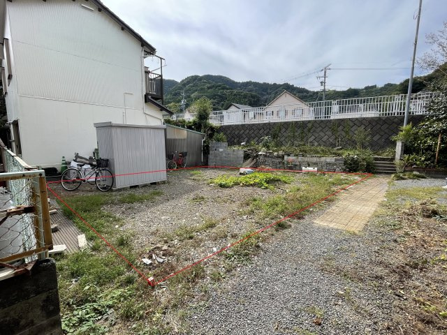 売土地　静岡市駿河区丸子６丁目の外観|東側　私道より