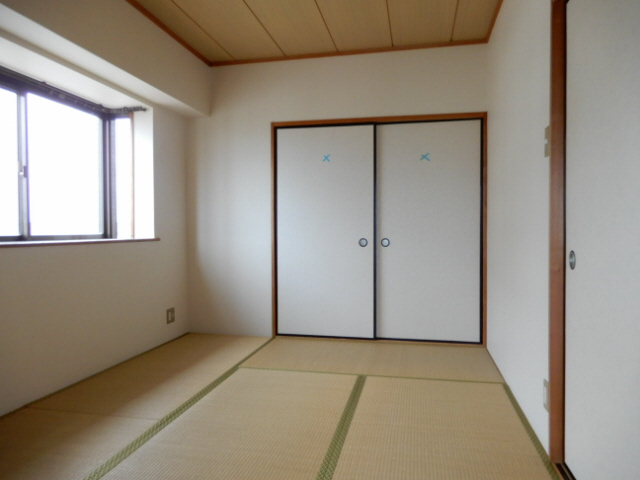 ベアーズ土山の居間・リビング