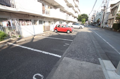 ★駐車場★（空き状況・使用料等詳細はご確認下さい）