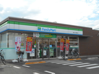 ファミリーマート東村山八坂駅前店まで270ｍ