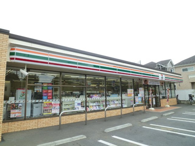 セブン-イレブン 東村山青葉町２丁目店まで130ｍ