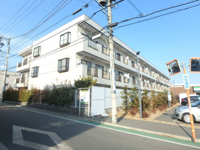 ★鉄骨造3階建て★