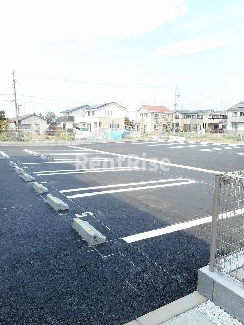 ラフレシール雅の駐車場|駐車場