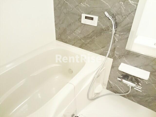 カームパインツリー２１　Ｂの浴室|バス