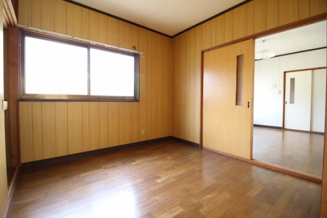 【寝室】