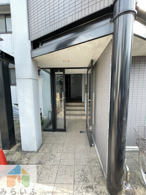 【エントランス】 | カロン千種