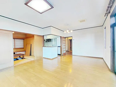 【居間・リビング】 | 山科区北花山山田町　中古戸建