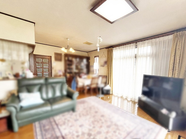 【居間・リビング】 | 山科区北花山山田町　中古戸建