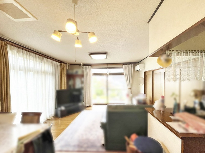 【居間・リビング】 | 山科区北花山山田町　中古戸建