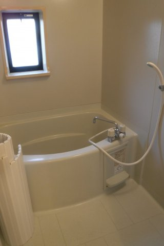 ハイツタチバナAの浴室