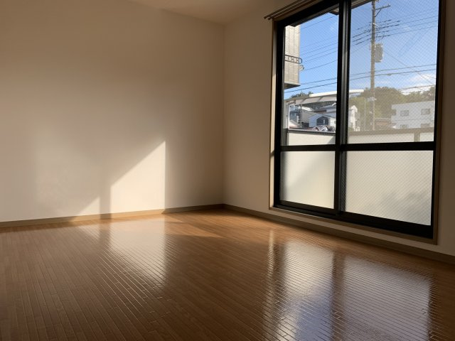 ハイツタチバナAの洋室