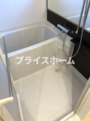 【浴室】 | アソシアグロッツォ博多プレイス
