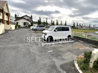 【駐車場】 | DELLA CASA A | 駐車場です