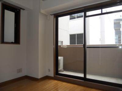 プレサンス京都烏丸御池Ⅱの居間・リビング