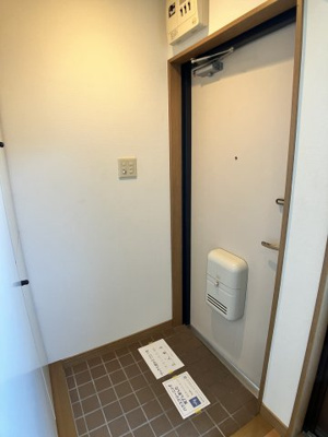 【玄関】 | ハイツ岡沢