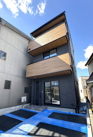 高知市薊野西町2丁目の外観