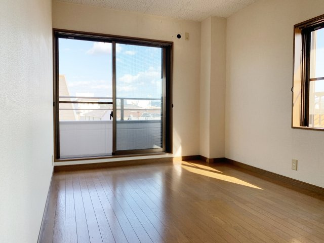 【居間・リビング】 | ハイツ岡沢