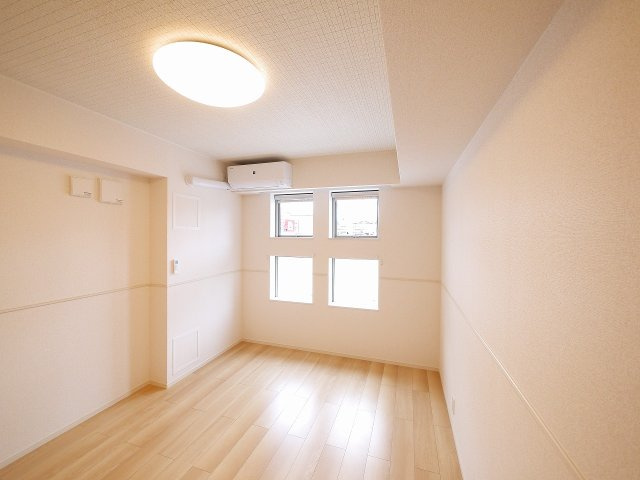 カルムの居間・リビング