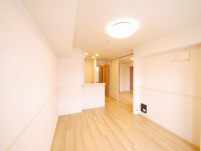 カルムの居間・リビング