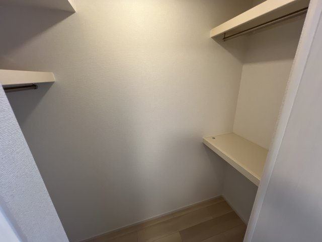 シーズンテラス勝原の収納