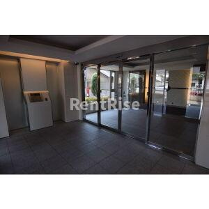 グラン・コート江南のエントランス