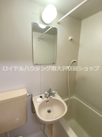 ☆鏡付きの洗面台☆※参考写真