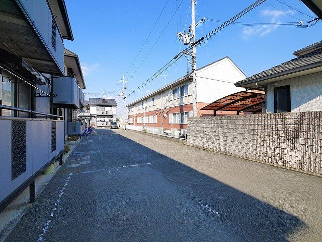 ガイアーヒルズⅠの駐車場|駐車場に車を止められます