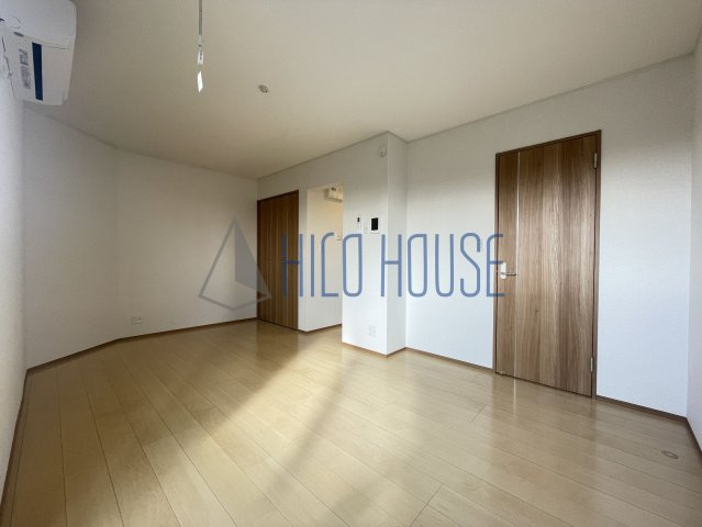 グランデ的場の居間・リビング