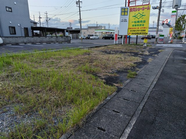 ６１６３７　岐阜市大福町土地の外観