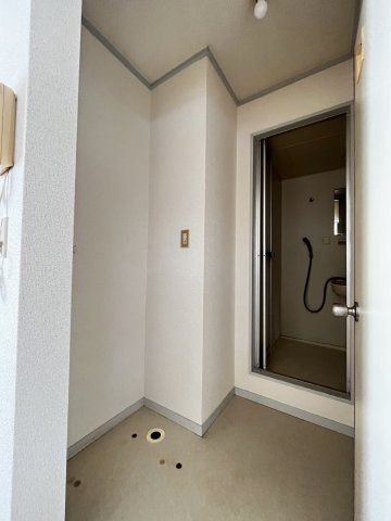 エステートピア葉山Bの洗面所