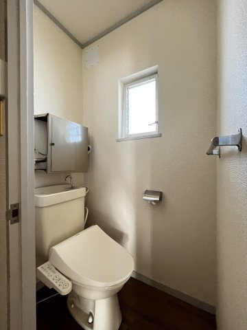 エステートピア葉山Bのトイレ