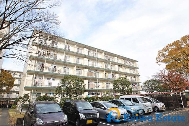 湘南西部住宅　2-17号棟の外観