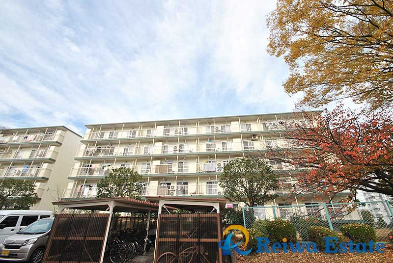 湘南西部住宅　2-17号棟の外観