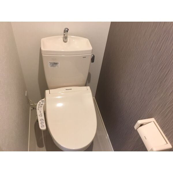 ハーモニーテラス日ノ宮町のトイレ