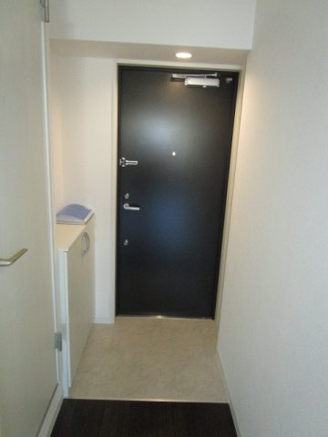 Mv.imp大阪塚本の玄関