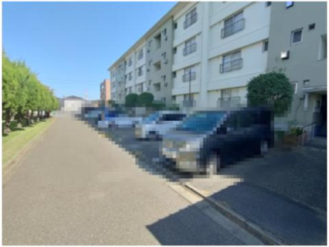 南平野住宅10号棟の駐車場|駐車場です