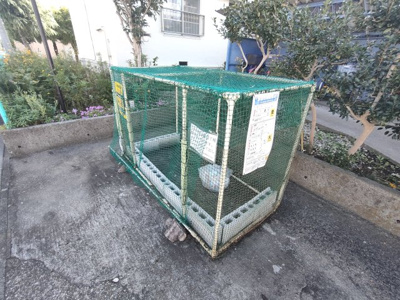 【その他共用部分】 | 南平野住宅10号棟 | ゴミ捨て場です