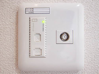 【設備】 | ShaMaison SOLUTIONS VIII | Wi-Fi対応！インターネットが無料でご利用できます！