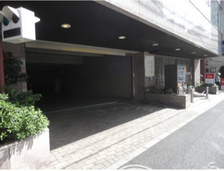 【エントランス】 | グランウフ保坂