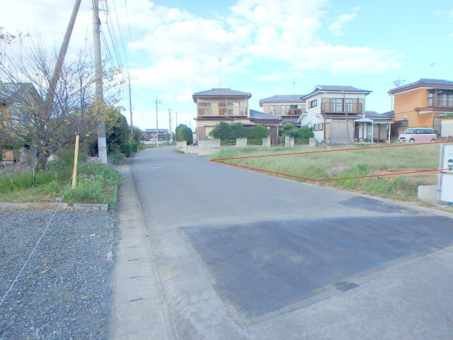 吉田土地　約149坪の前面道路含む現地写真