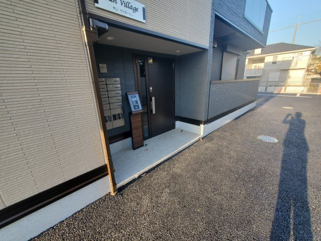 サンヴィラージュのエントランス|落ち着いたエントランスです