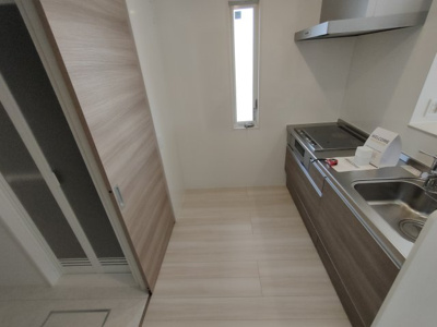 【キッチン】 | パークメゾン美幸町 | 冷蔵庫・食器棚置場です