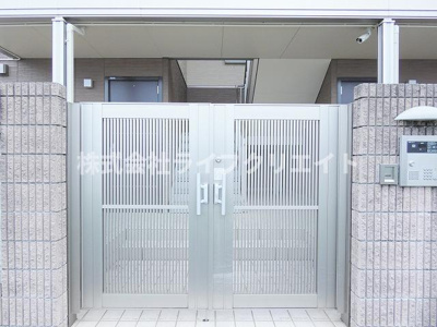 【エントランス】 | シャンボール