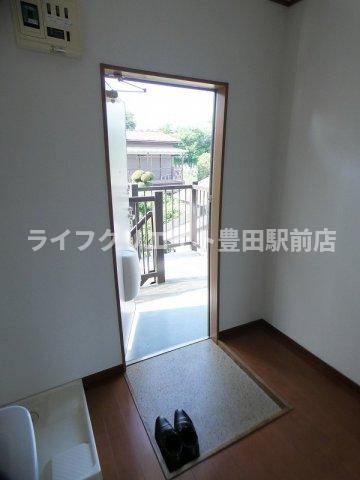 コーポラスジュンⅢの玄関
